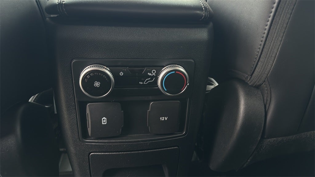 2023 Ford Explorer XLT 202A