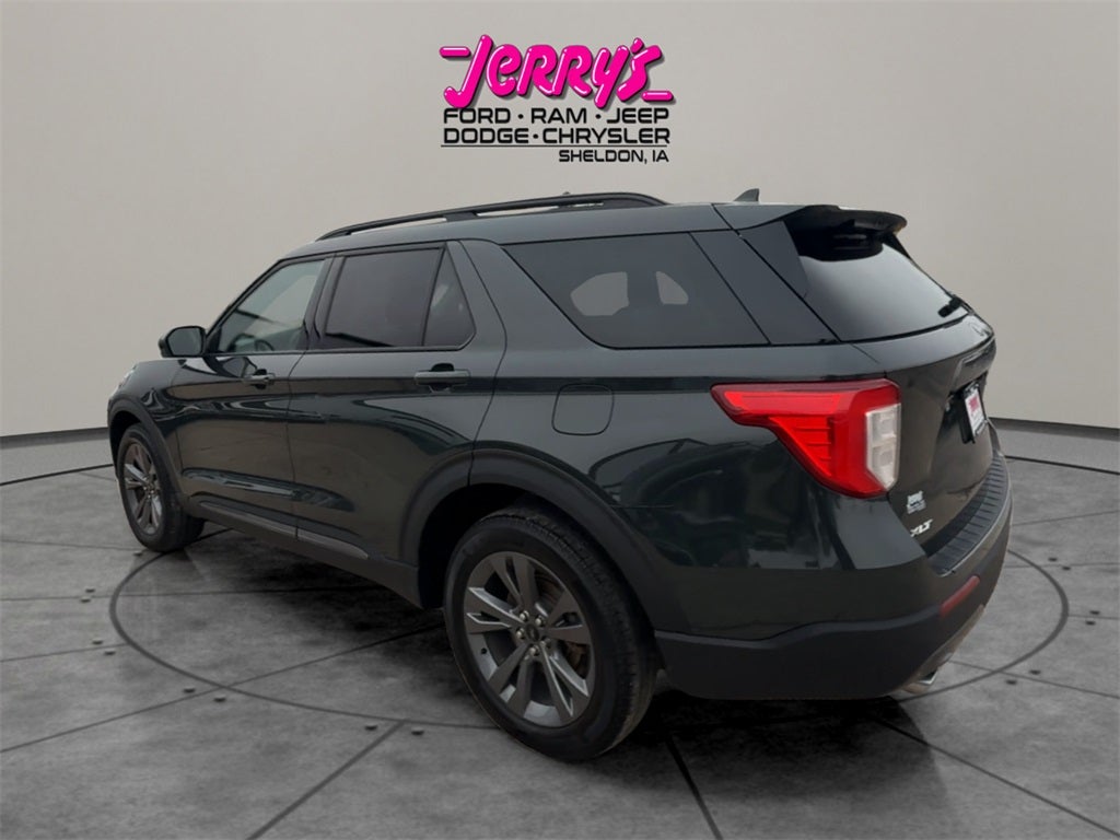 2023 Ford Explorer XLT 202A