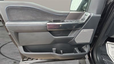 2025 Ford F-150 Platinum 5 1/2 FT BOX