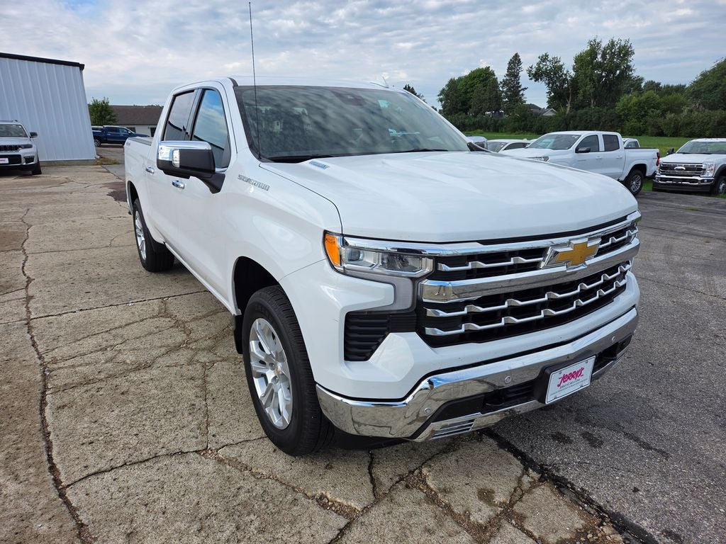 2025 Chevrolet Silverado 1500 LTZ