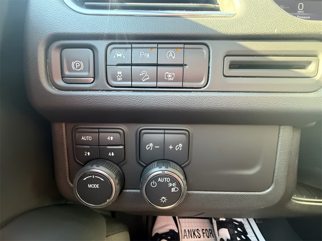 2023 Chevrolet Suburban Z71