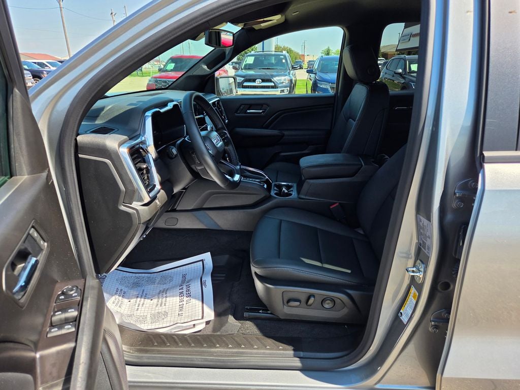2025 GMC Canyon Elevation