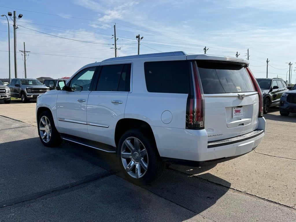 2020 Cadillac Escalade Luxury