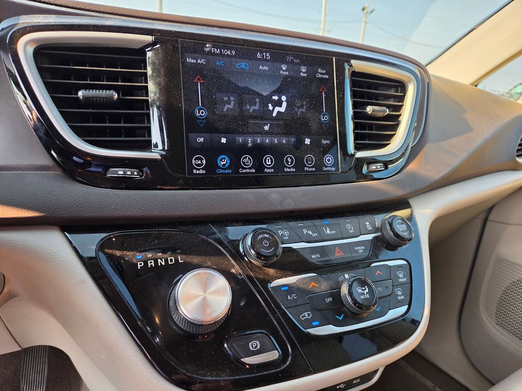 2018 Chrysler Pacifica Touring L