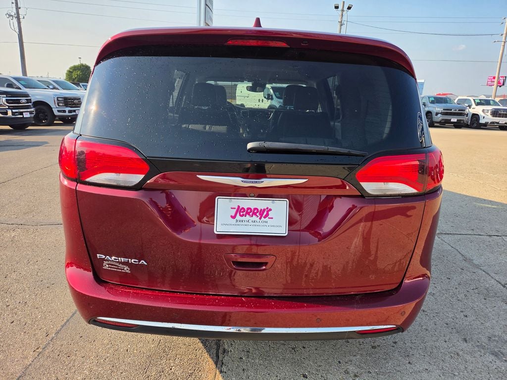 2018 Chrysler Pacifica Touring L