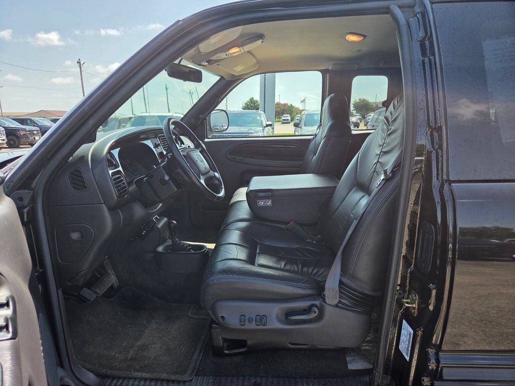 2002 Dodge Ram 2500 SLT