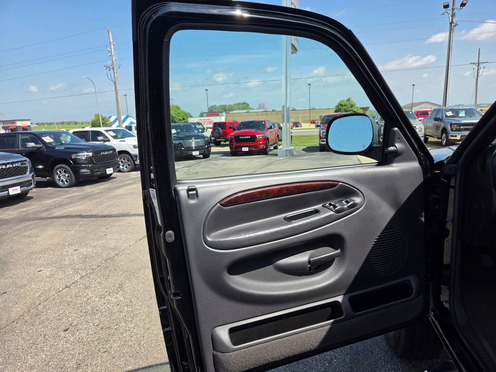 2002 Dodge Ram 2500 SLT