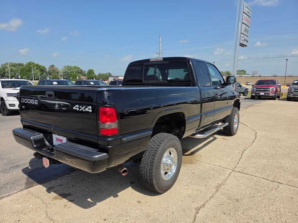 2002 Dodge Ram 2500 SLT