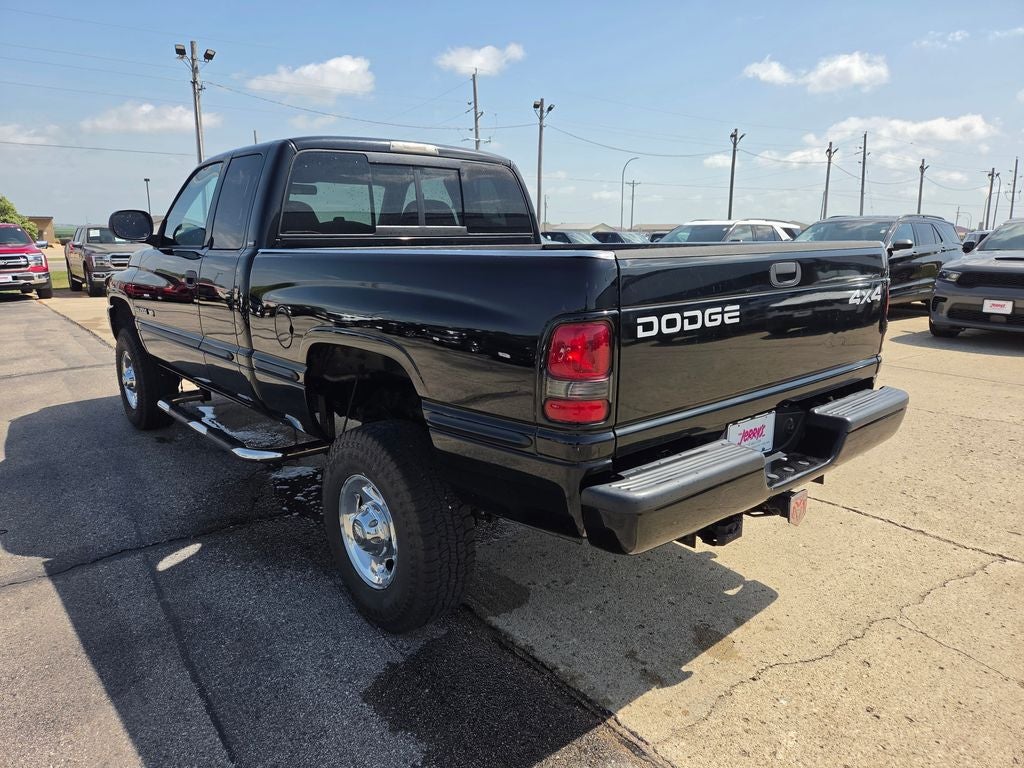 2002 Dodge Ram 2500 SLT