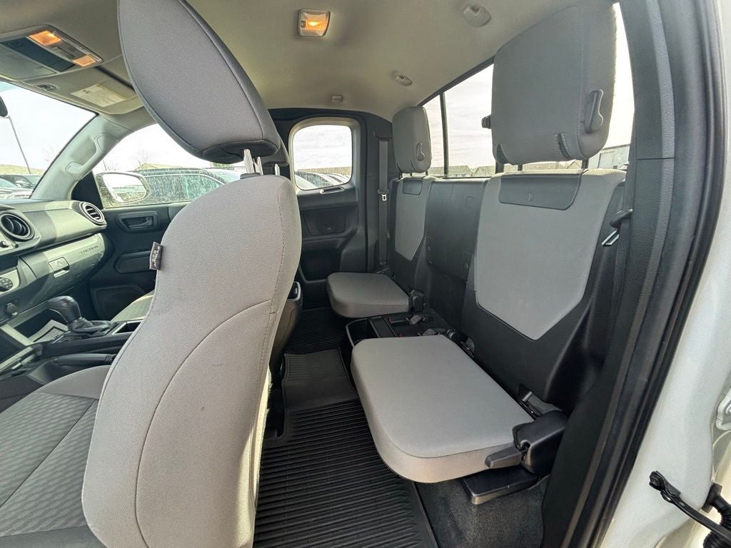 2022 Toyota Tacoma Base