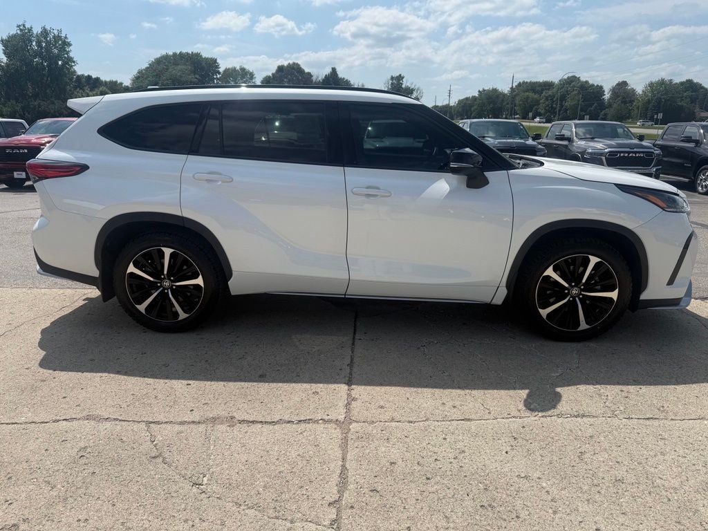 2021 Toyota Highlander XSE